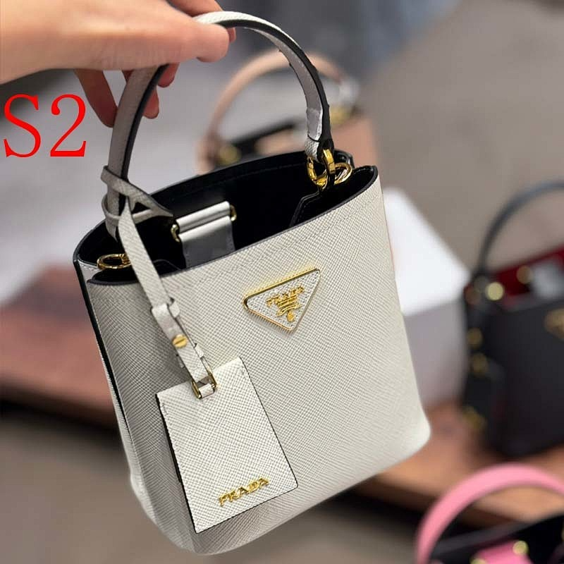 MPP17 Leather bag 18CM Bag