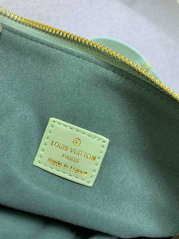 LLP5 Leather shoulder bag 26-20-12CM Hand Bags