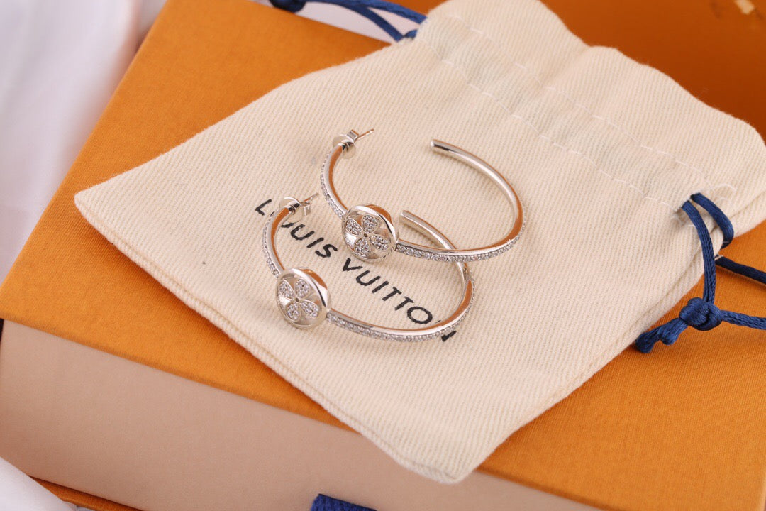 LVE38 Fashion Classic Half Round Earrings Women's Jewelry
