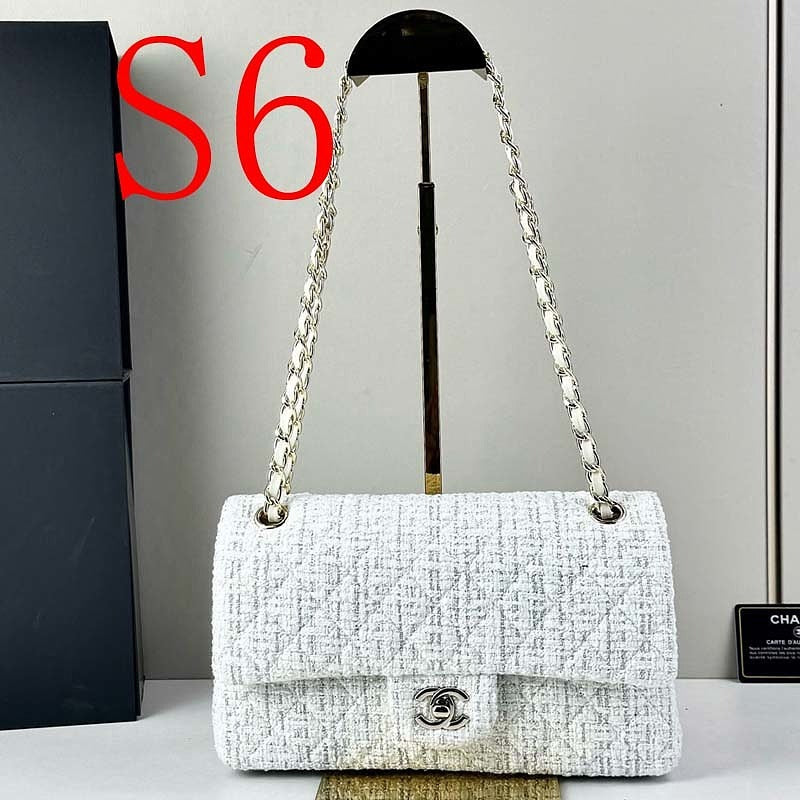 LCP125  Bag 25-15-6cm Shoulder bag