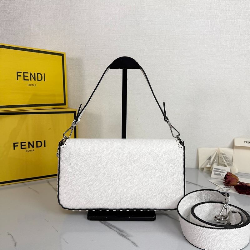 LFP30 bag 27-15-6CM Shoulder bags