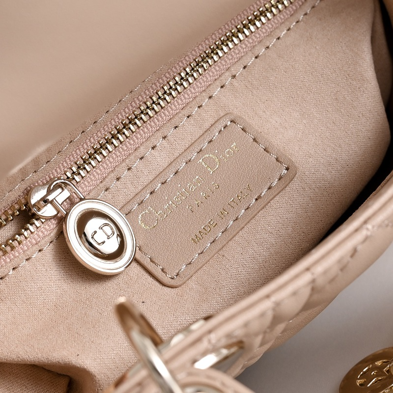 LDP56 Leather bag 17-15-8cm Hand bag