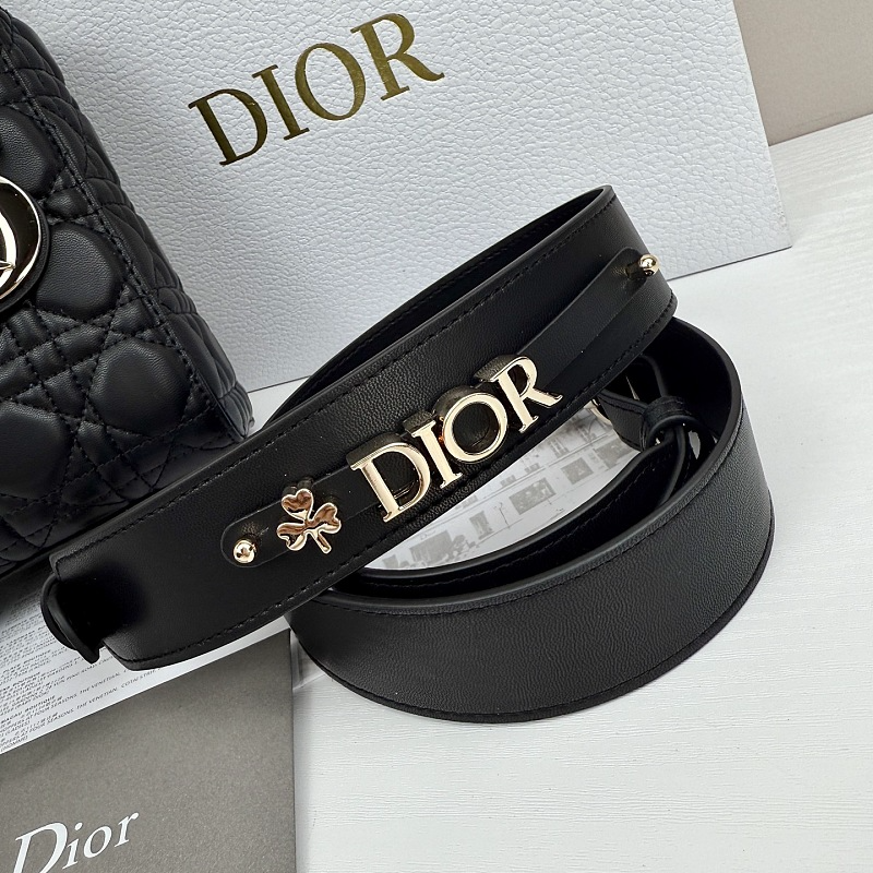LDP31 bag 20-17-8cm Hand bag