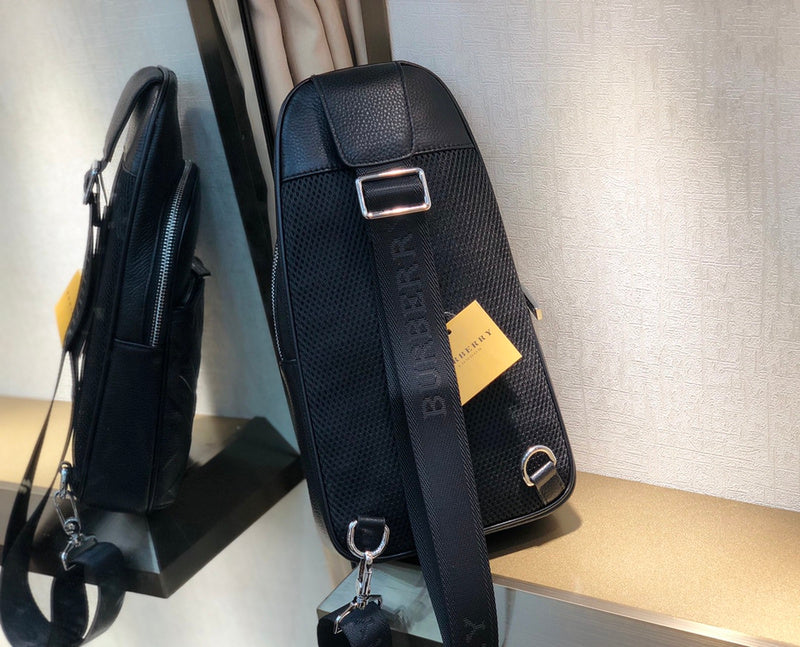 GBP4 Men  Shoulder bag leather bag handbag 18-29-11CM