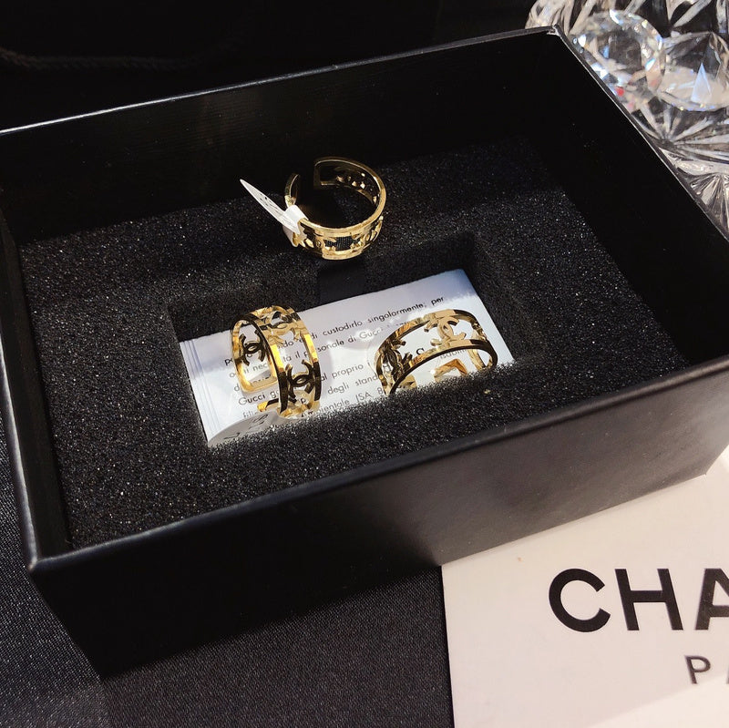 CR041   Fashion classic ring SIZE:6.7.8  Jewelry