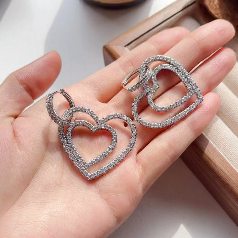 A1063  Diamond-studded earrings, a pair of detachable jewelry