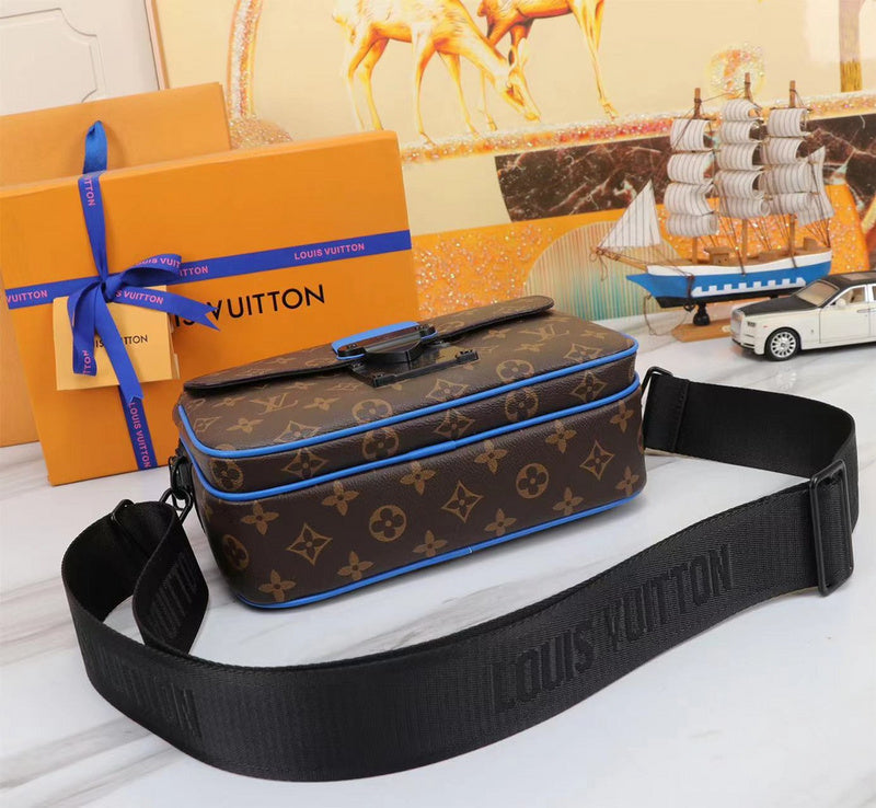 GLP066  High quality leather bag men bag  22 x 18 x 8CM for women and men