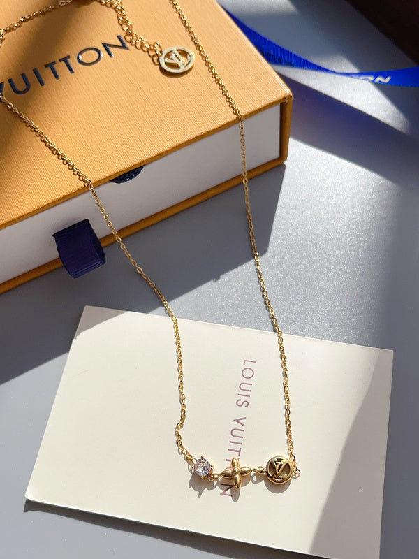 X638  Women's titanium steel necklace jewelry