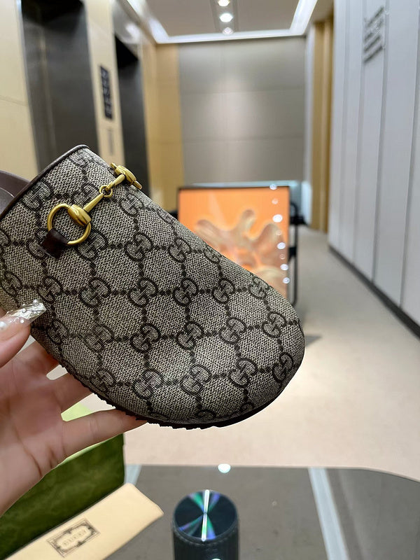 JHGS3 Slipper Size 35-45 Shoes with box