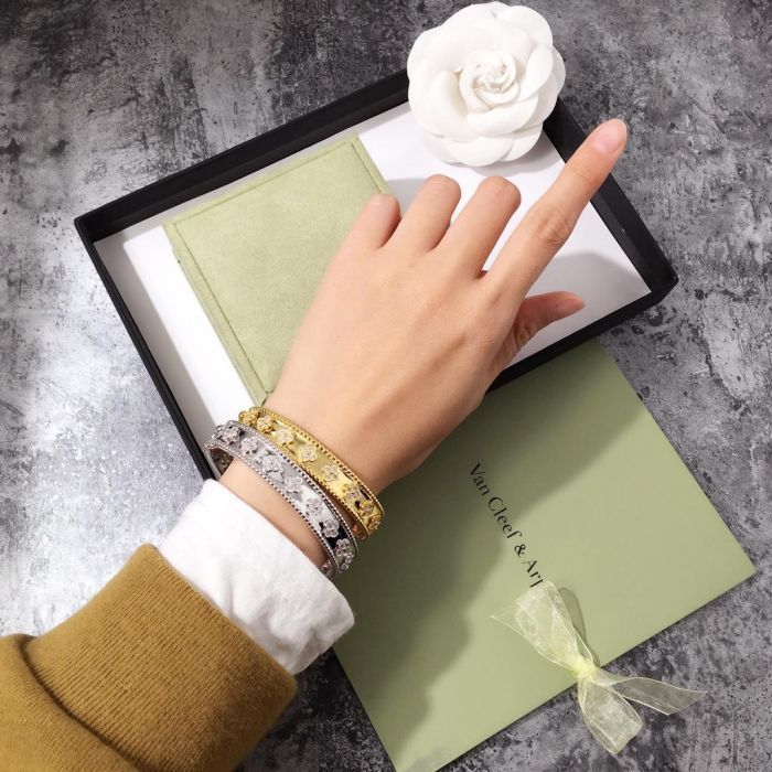 VAB7 Brass plated 18K thick gold, kaleidoscope bracelet VAC bracelet for women  about 17.5cm