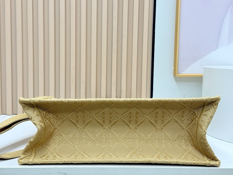 LDP33 bag  26-8-22cm 41-14-32cm 36-27-16cm Hand bag