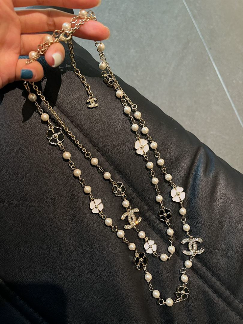 X708  Women's necklace, sweater chain, one three piece jewelry