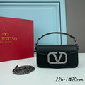 LVP5 bag 20-11-5cm Shoulder bags